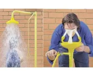 duchas con lavaojos emergencia