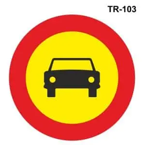 Entrada prohibida a vehículos motor