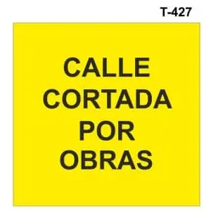 Calle cortada por obras