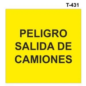Señal peligro salida camiones