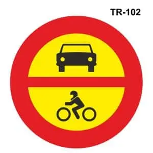 Señales prohibición acceso vehículos motor