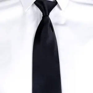 Corbata con nudo