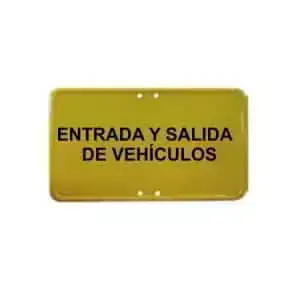 Placa entrada y salida vehículos